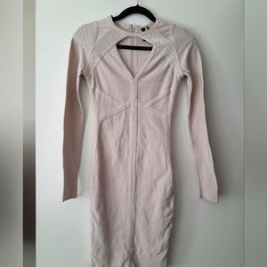 Marciano size xs color beis